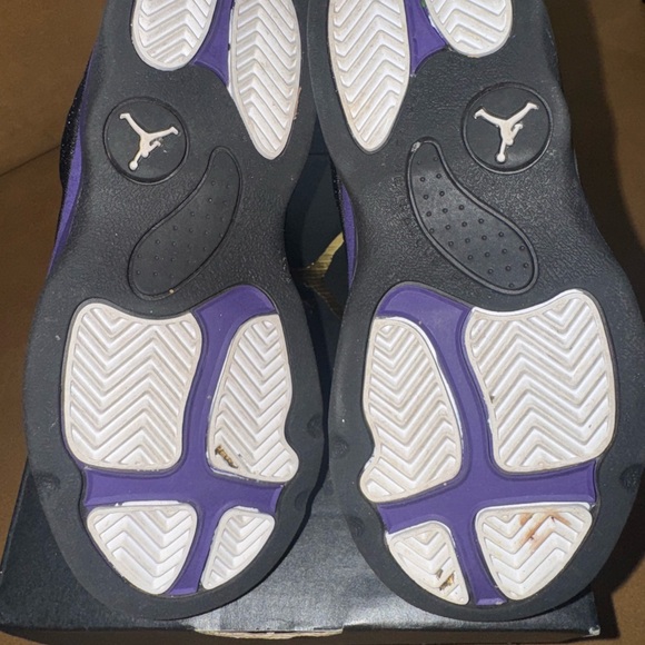 Jordan retro 13. Size 10C - Picture 6 of 6